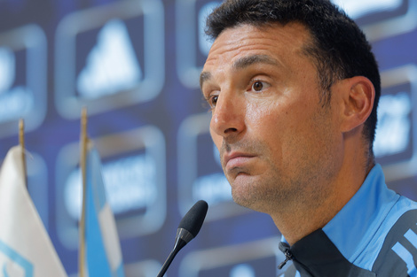 Scaloni confirmó que Messi juega el partido contra Colombia y opinó del pase de Mastantuono al Real Madrid